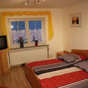  Apartment Mit 4 Schlafzimmer Fuer 2 Bis 9 Gaeste----apartment With 4 Bedrooms For 2 To 9 Guests Deutschland